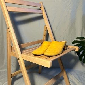 Everlane The Day Heel Mule in Mustard Suede